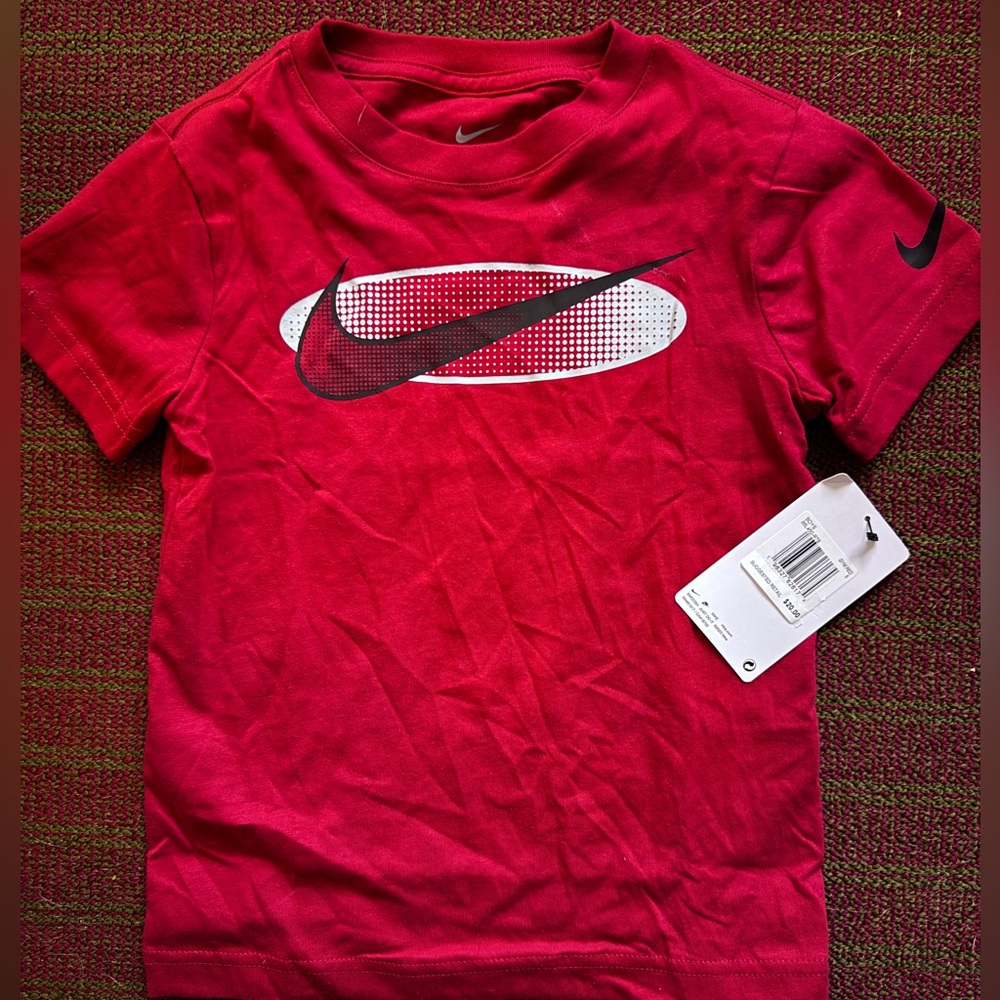 Nike Boys “Gym Red” Swoosh Graphic Tee (Size 5, NWT)